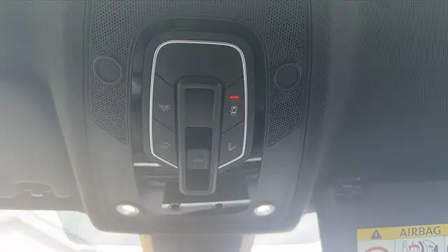 Audi A4 view 13