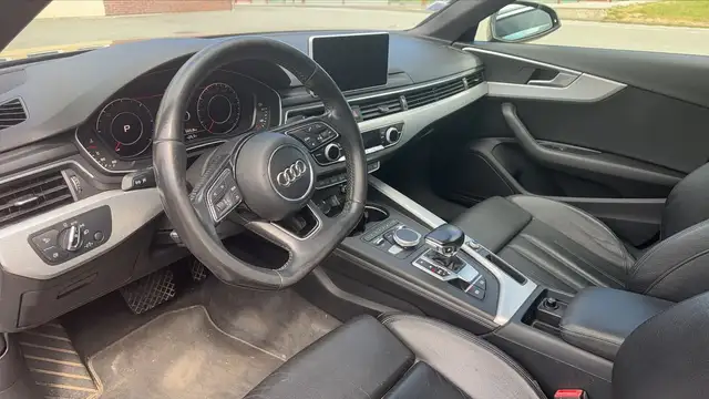 Audi A4 view 8