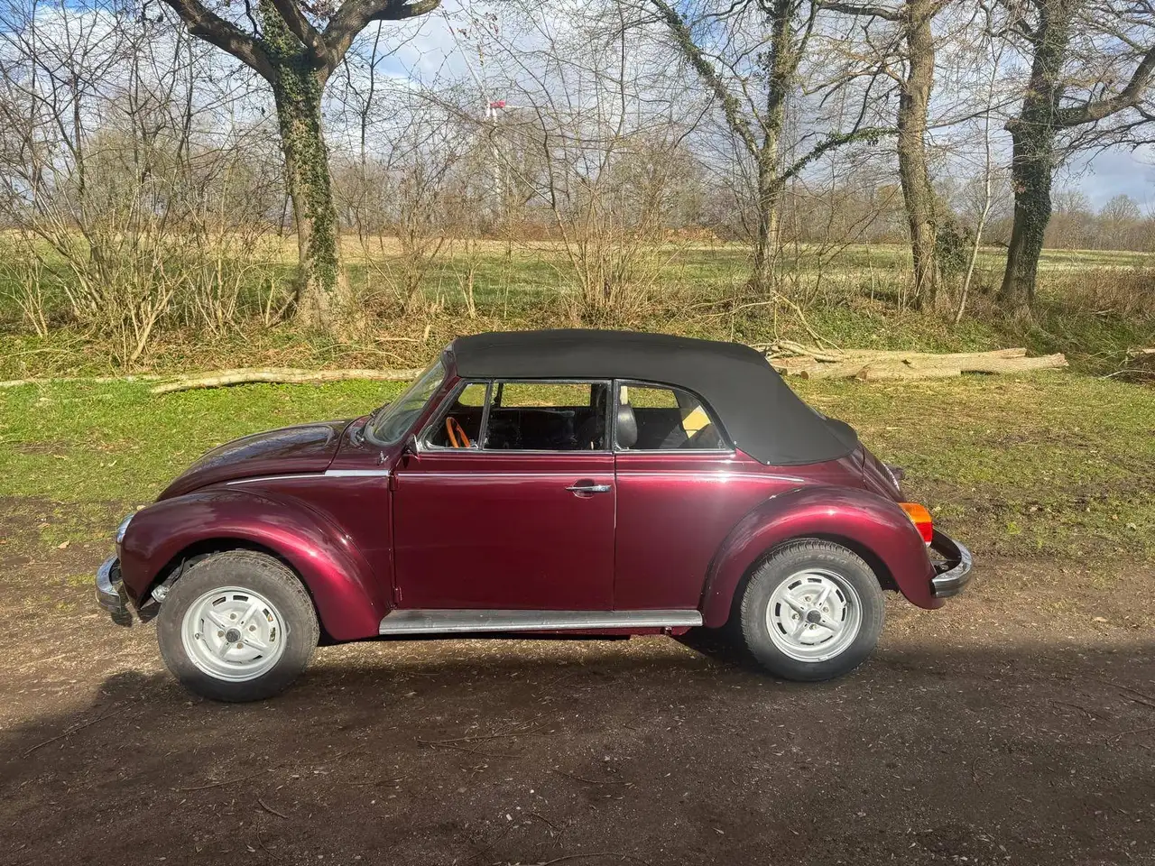 Volkswagen Käfer 1303LS, foto 1