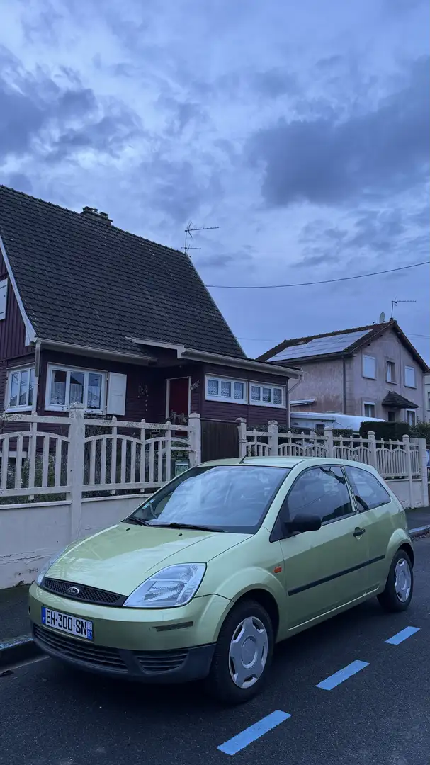 Ford Fiesta 1.4 TDCi Ambiente - 1