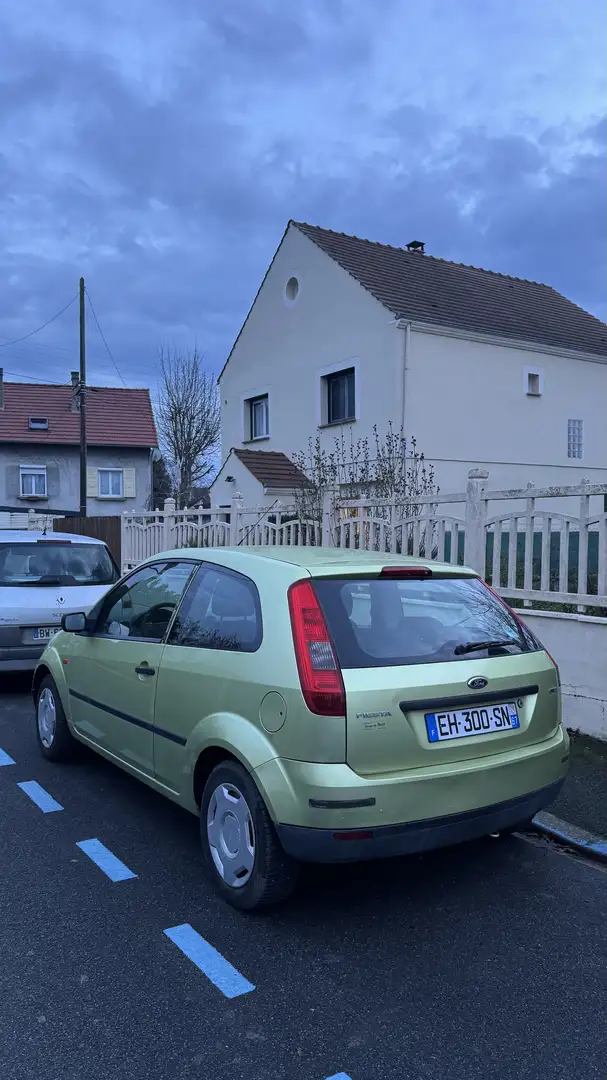 Ford Fiesta 1.4 TDCi Ambiente - 2