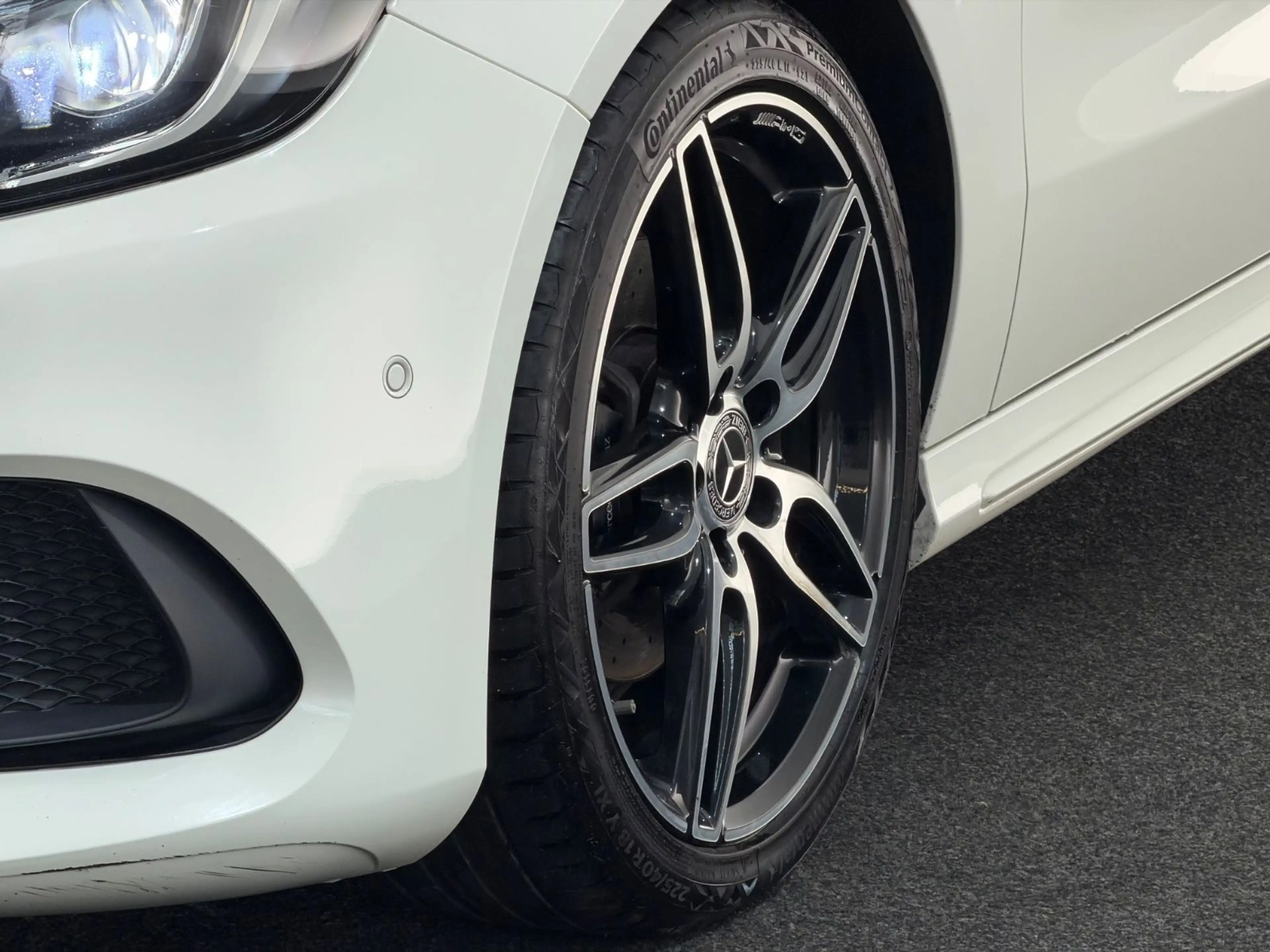 Mercedes-Benz A 200 *AMG LINE*NIGHT-LED-SHZ-TEMPO-PDC-SP.FW-18" — photo 12