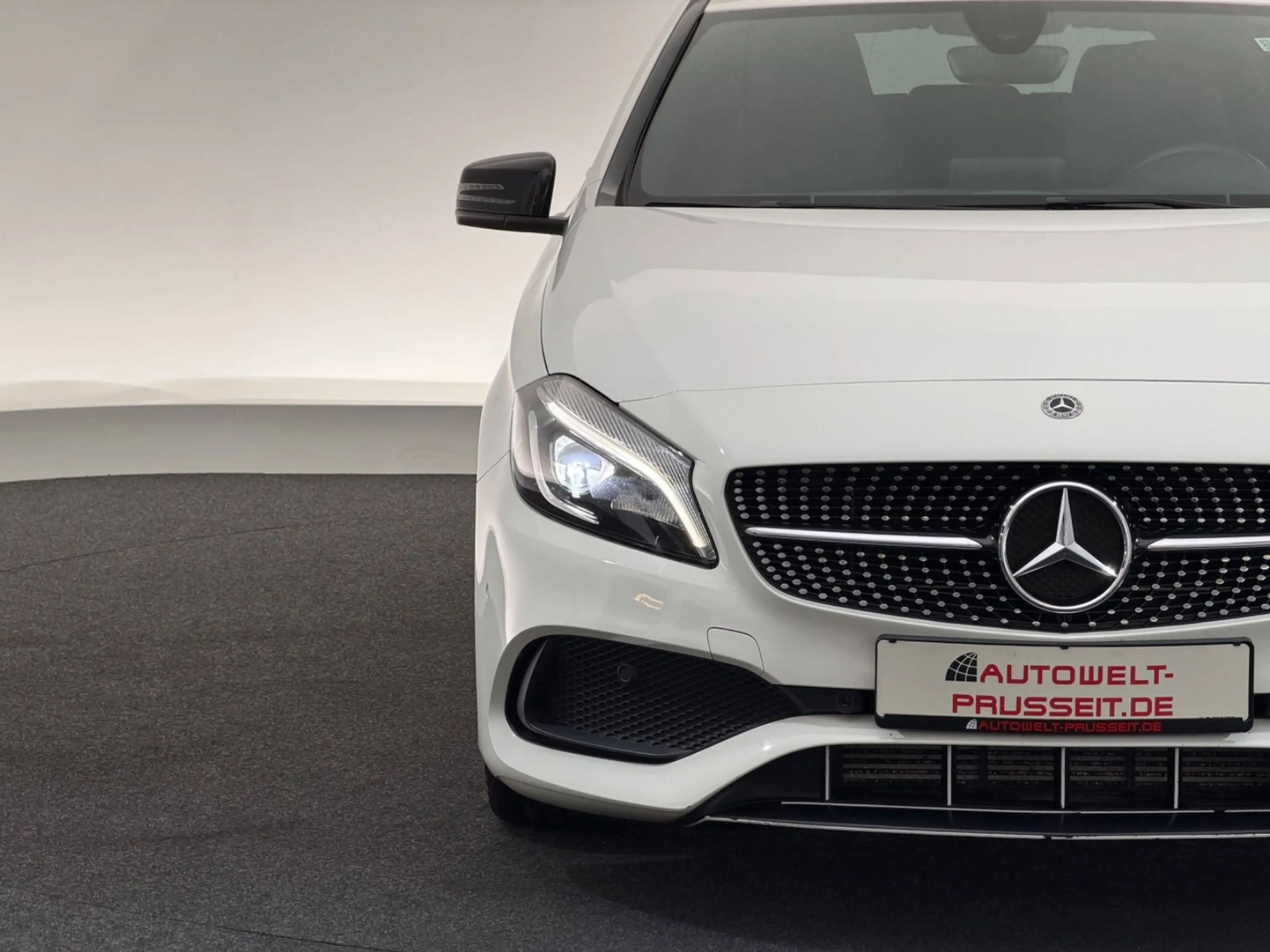 Mercedes-Benz A 200 *AMG LINE*NIGHT-LED-SHZ-TEMPO-PDC-SP.FW-18" — photo 15