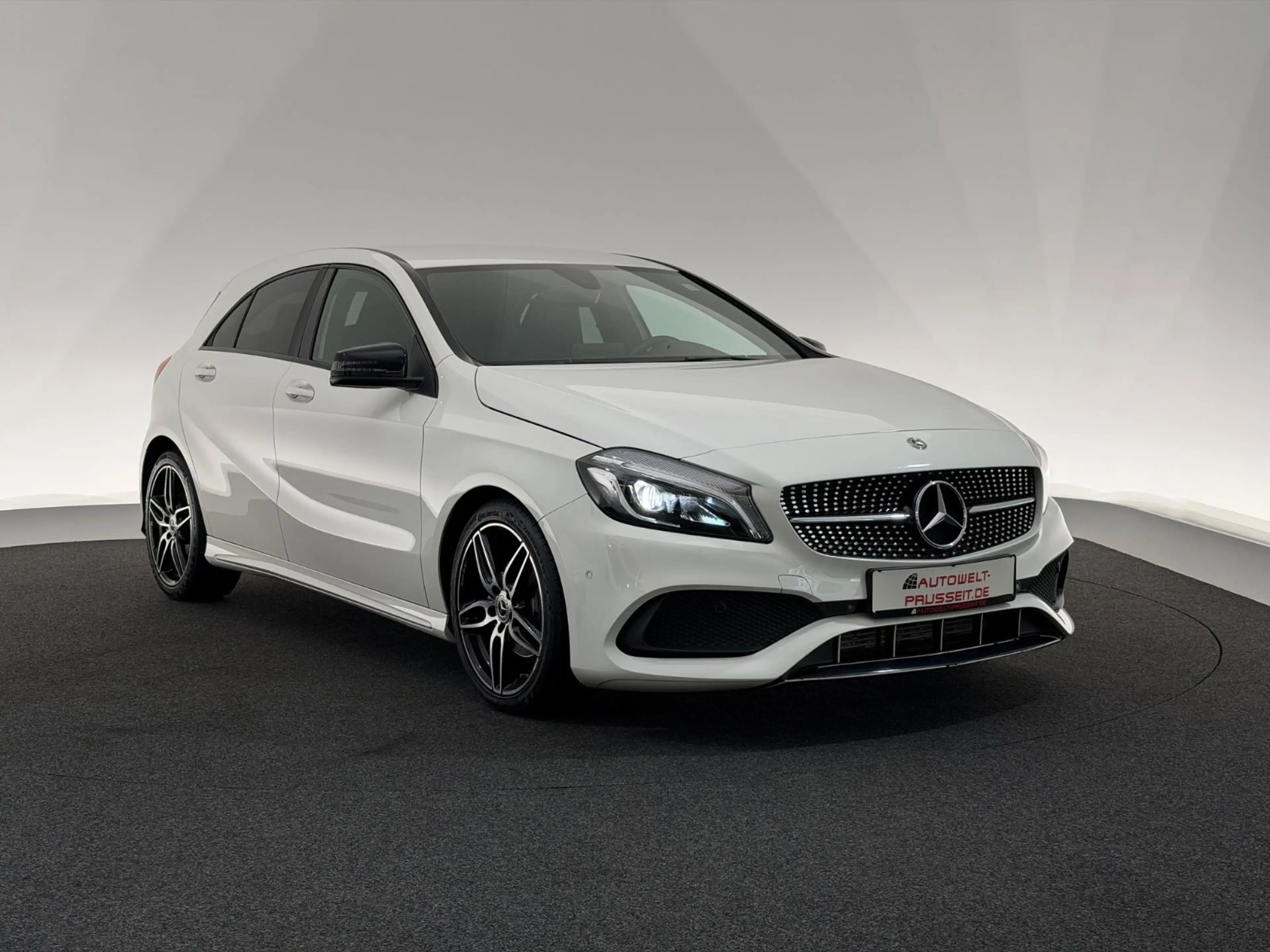 Mercedes-Benz A 200 *AMG LINE*NIGHT-LED-SHZ-TEMPO-PDC-SP.FW-18"