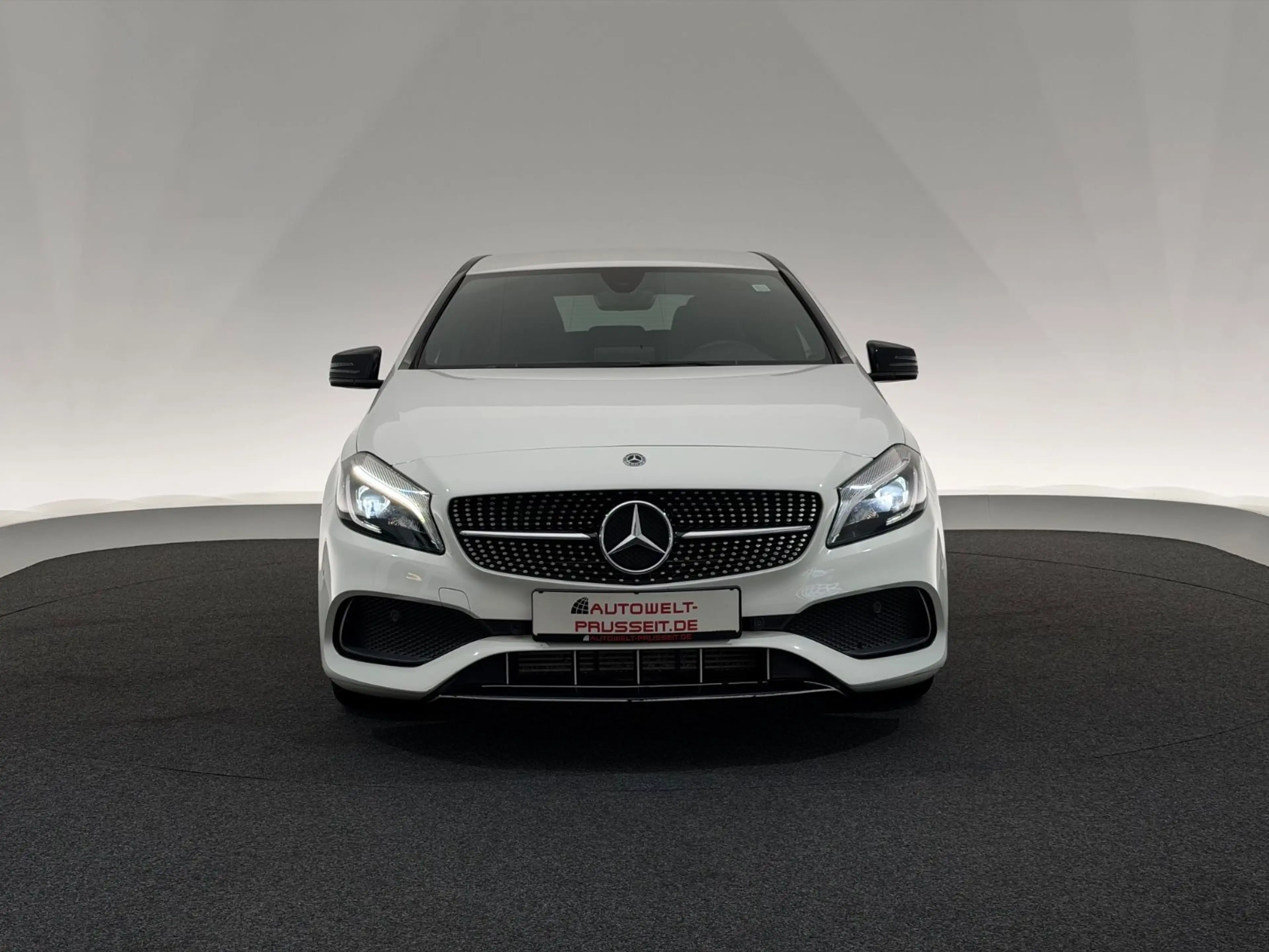 Mercedes-Benz A 200 *AMG LINE*NIGHT-LED-SHZ-TEMPO-PDC-SP.FW-18" — photo 2
