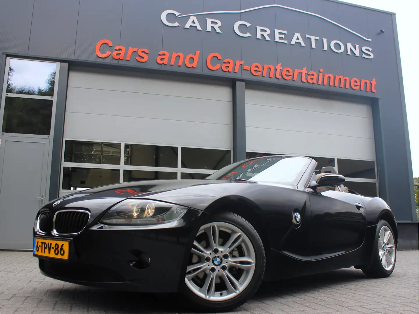 BMW Z4 Roadster 2.2i Noir - 1