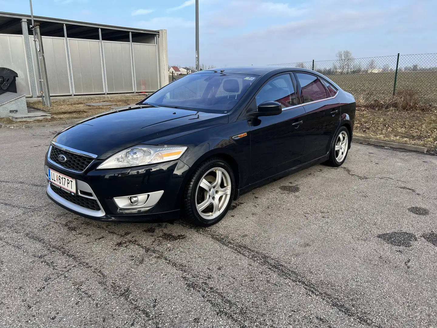 Ford Mondeo Titanium 2,2 TDCi DPF - 1