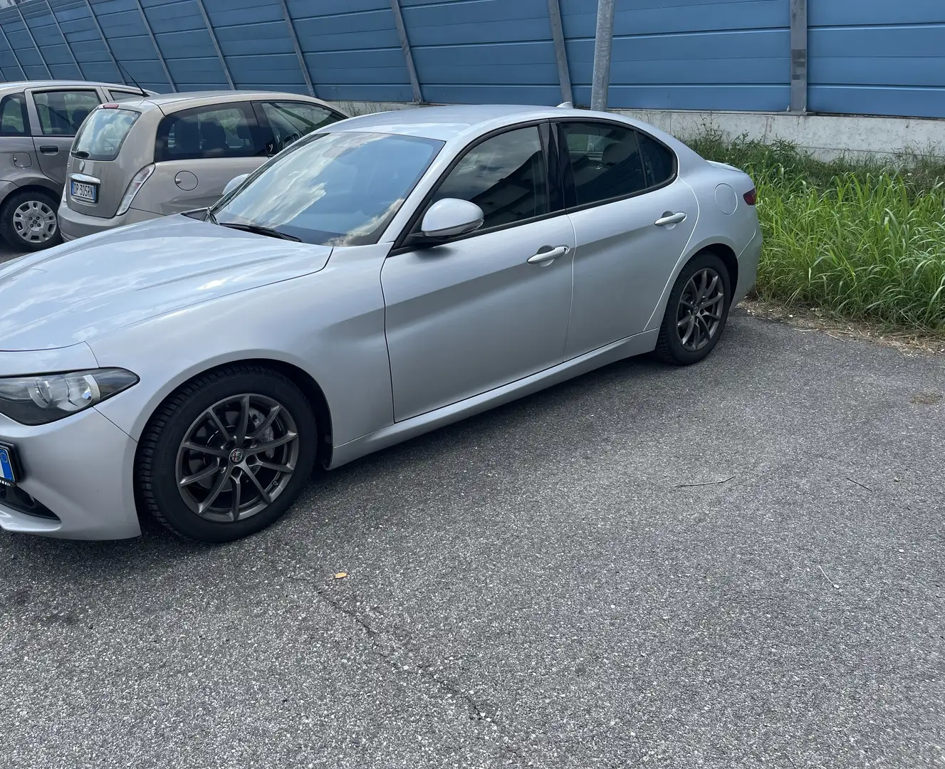 Alfa Romeo Giulia 2.2 t Business 150cv auto Argento - 2