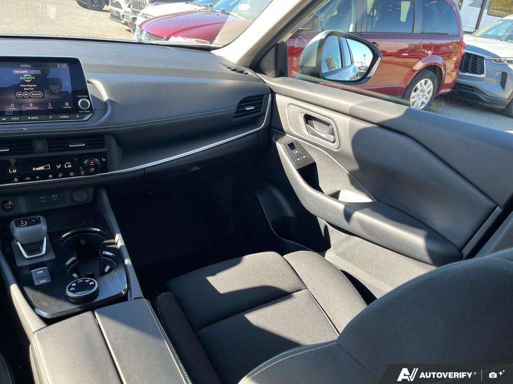 used 2025 Nissan Rogue car, priced at $28,888
