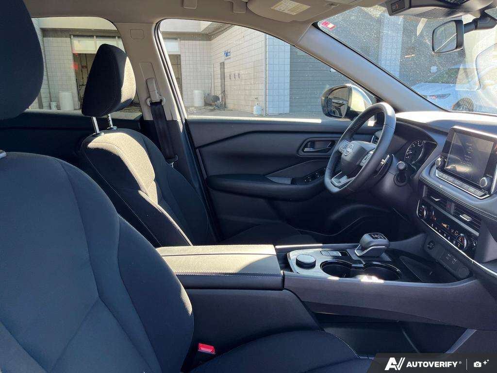 used 2025 Nissan Rogue car, priced at $28,888