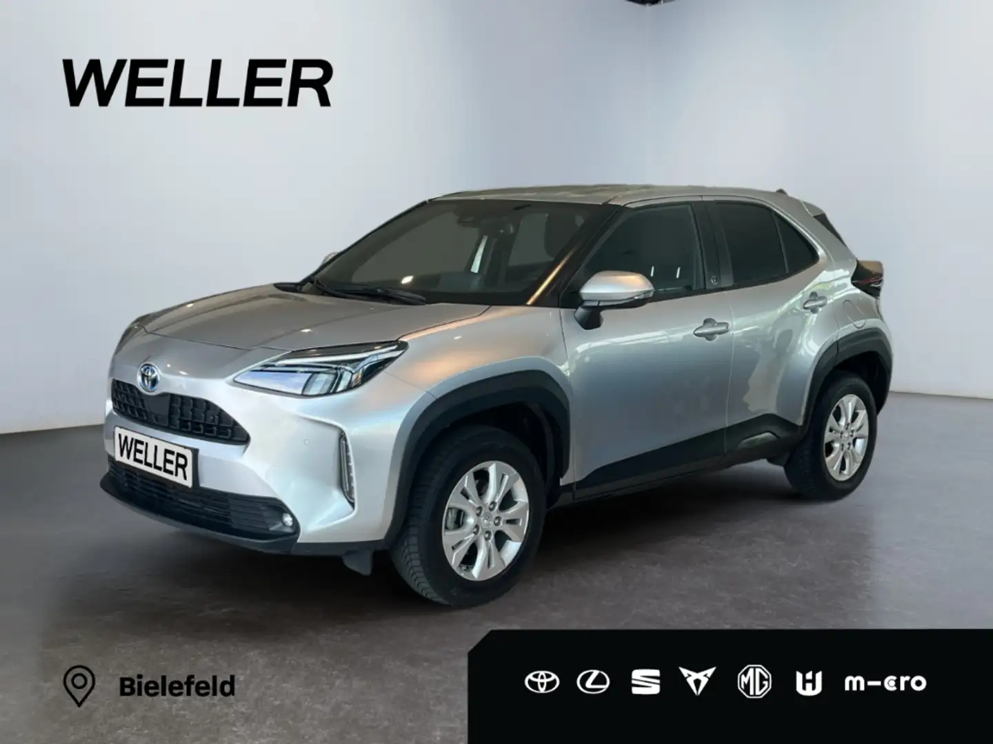 Toyota Yaris Cross Hybrid 1.5 Team D *ACC*CarPlay* incl. WKR* Silber - 1