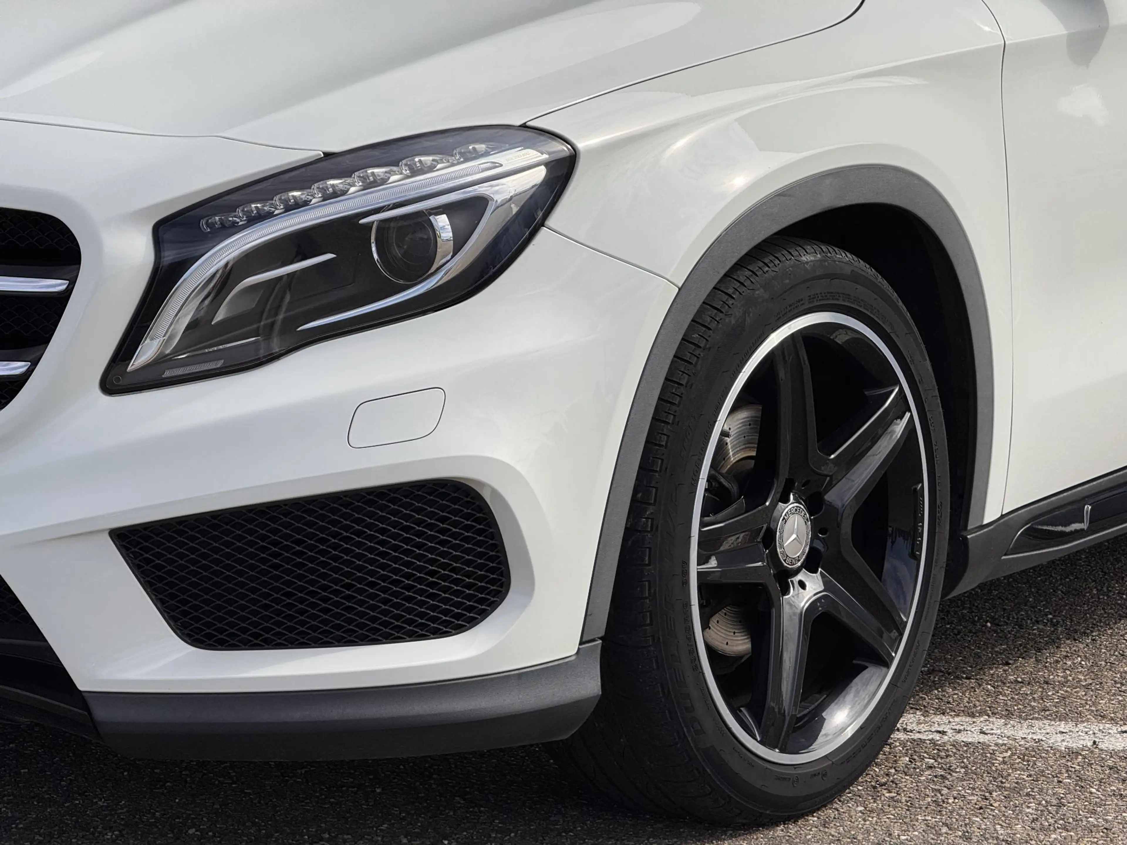 Mercedes-Benz GLA 180 GLA — photo 4