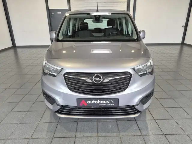 Opel Combo view 2