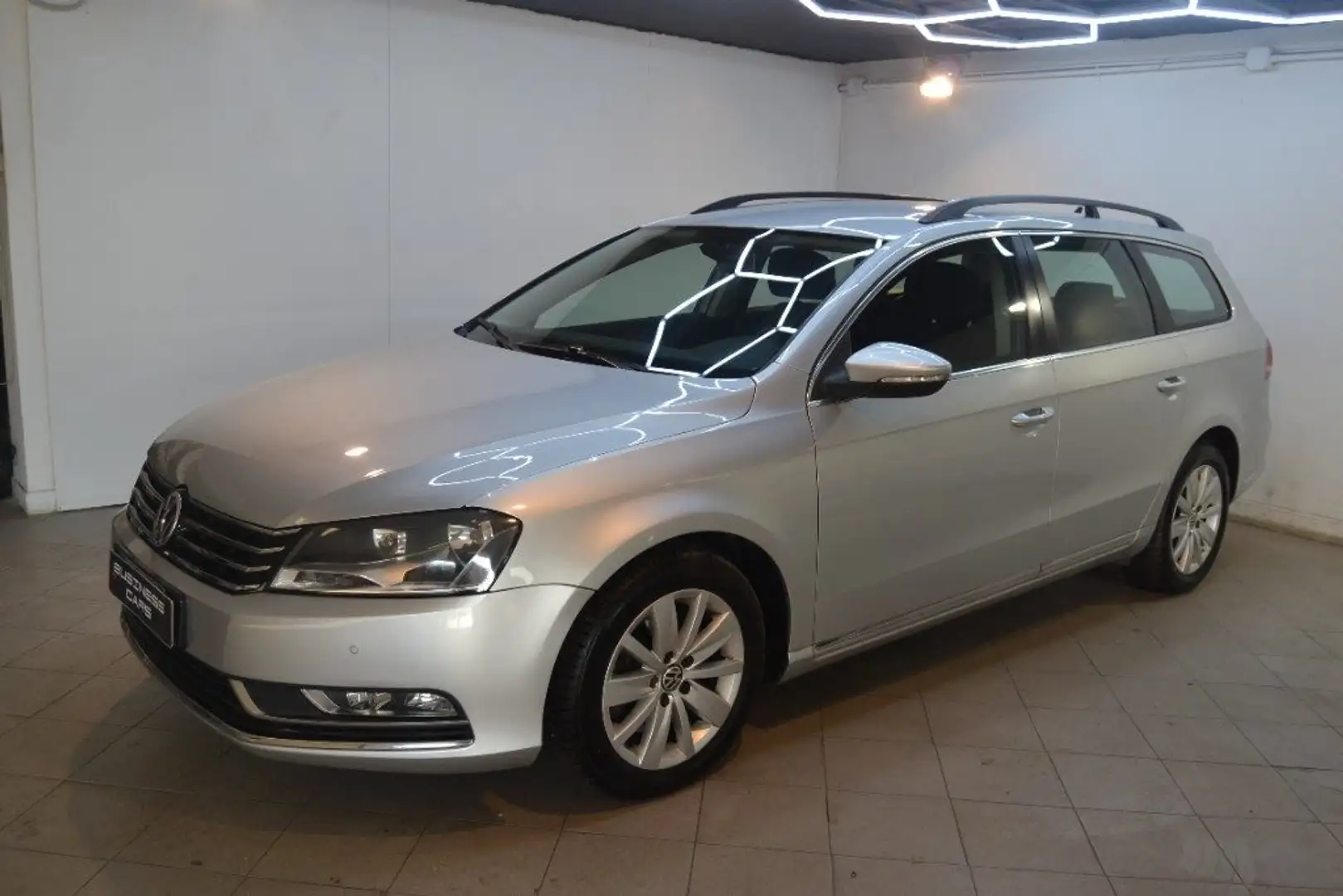 Volkswagen Passat Var. 1.6 TDI Comfortline BM.Tech. Argent - 1