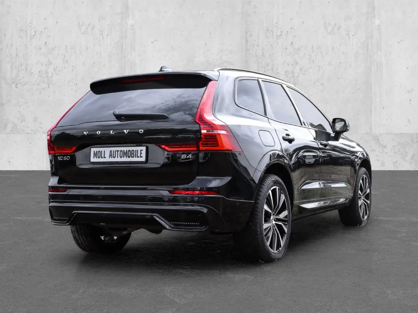 Volvo XC60 Ultimate Dark 2WD B4 Diesel EU6d HUD AD digitales Schwarz - 2