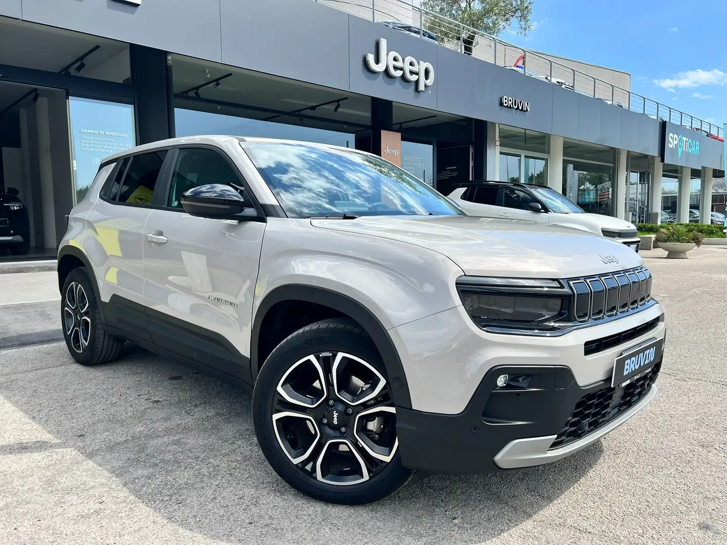 Jeep Avenger Avenger 1.2 turbo e-hybrid mhev Summit fwd 110cv - 2