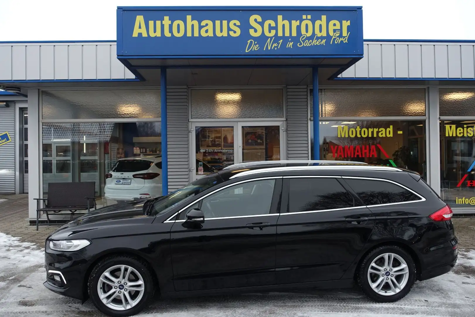 Ford Mondeo 2,0 EcoBlue 110kW Titanium Automatik/AHK Noir - 1