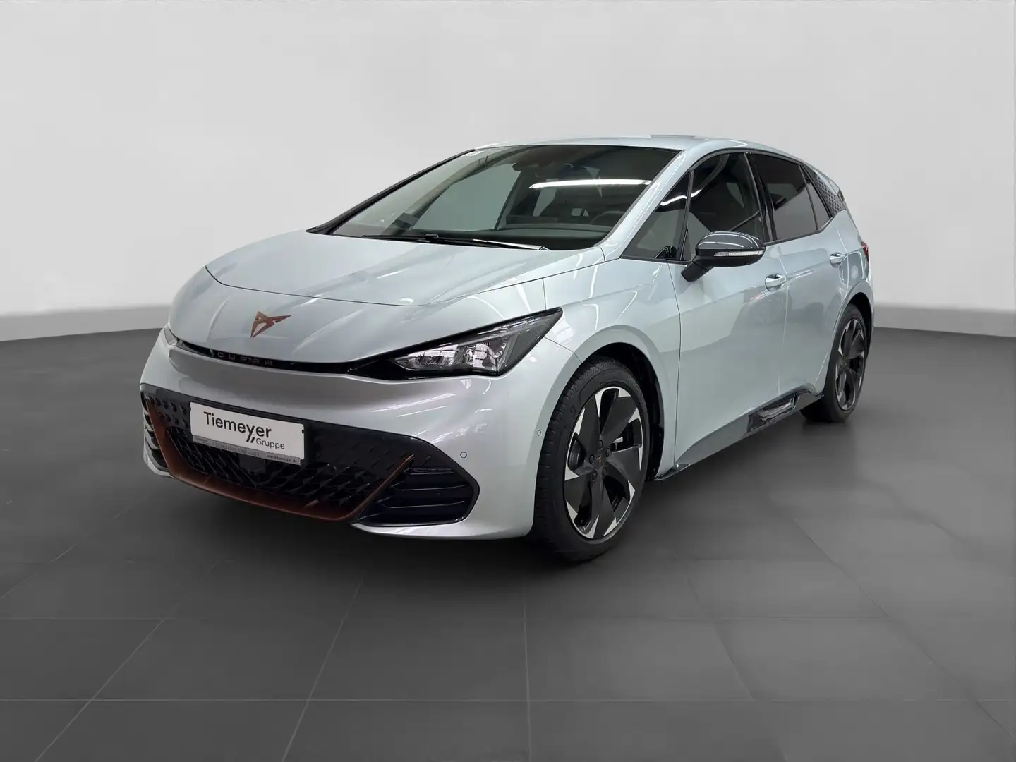 CUPRA Born EDITION DYNAMIC LM19 KAMERA NAVI SITHZ Argintiu - 2