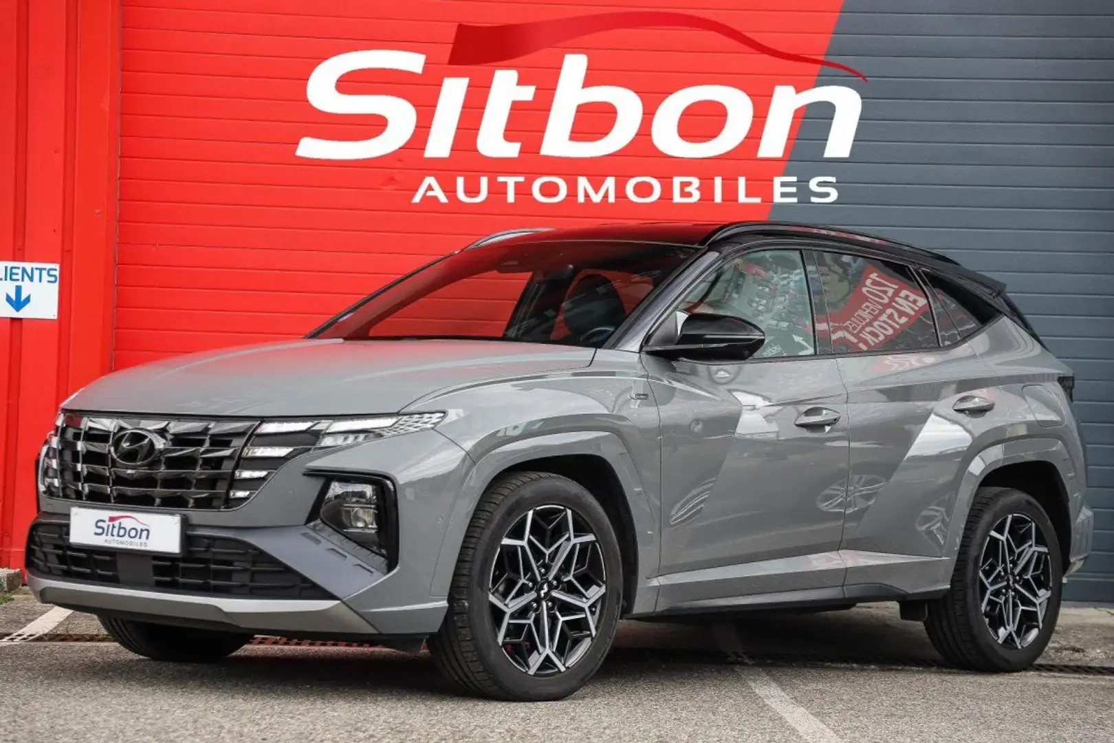 Hyundai TUCSON 1.6 T-GDi Hybrid 230 CV Gris - 1