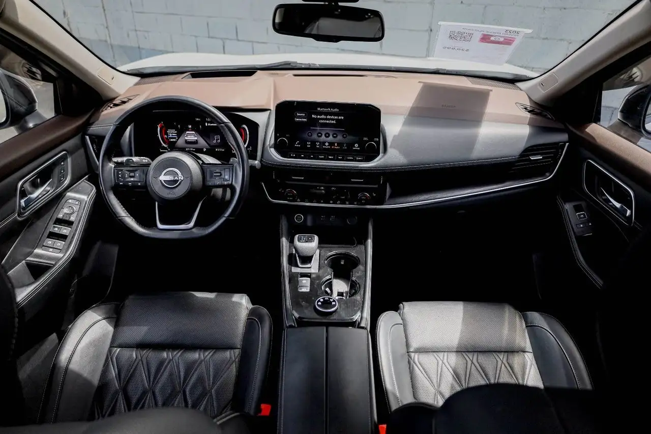 Nissan Rogue снимка Nissan Rogue