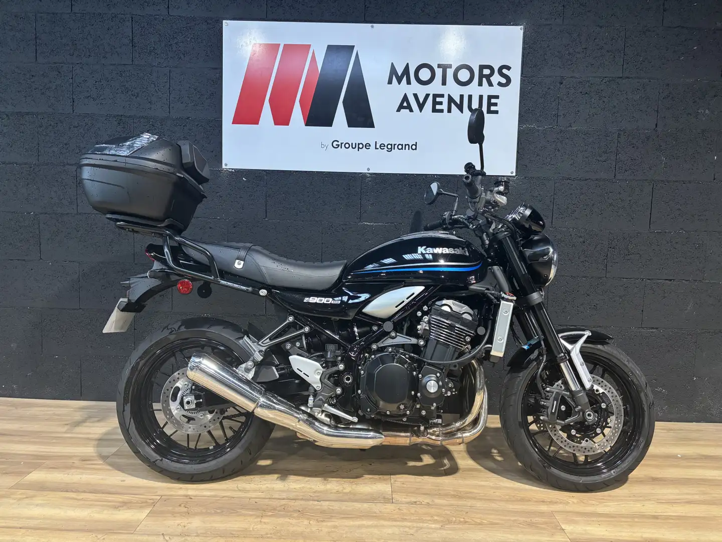 Kawasaki Z900RS - 2