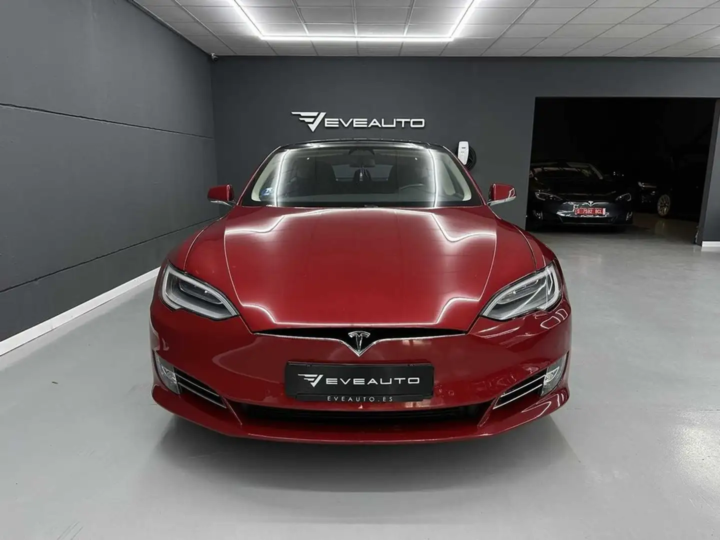 Tesla Model S TEST Rojo - 1