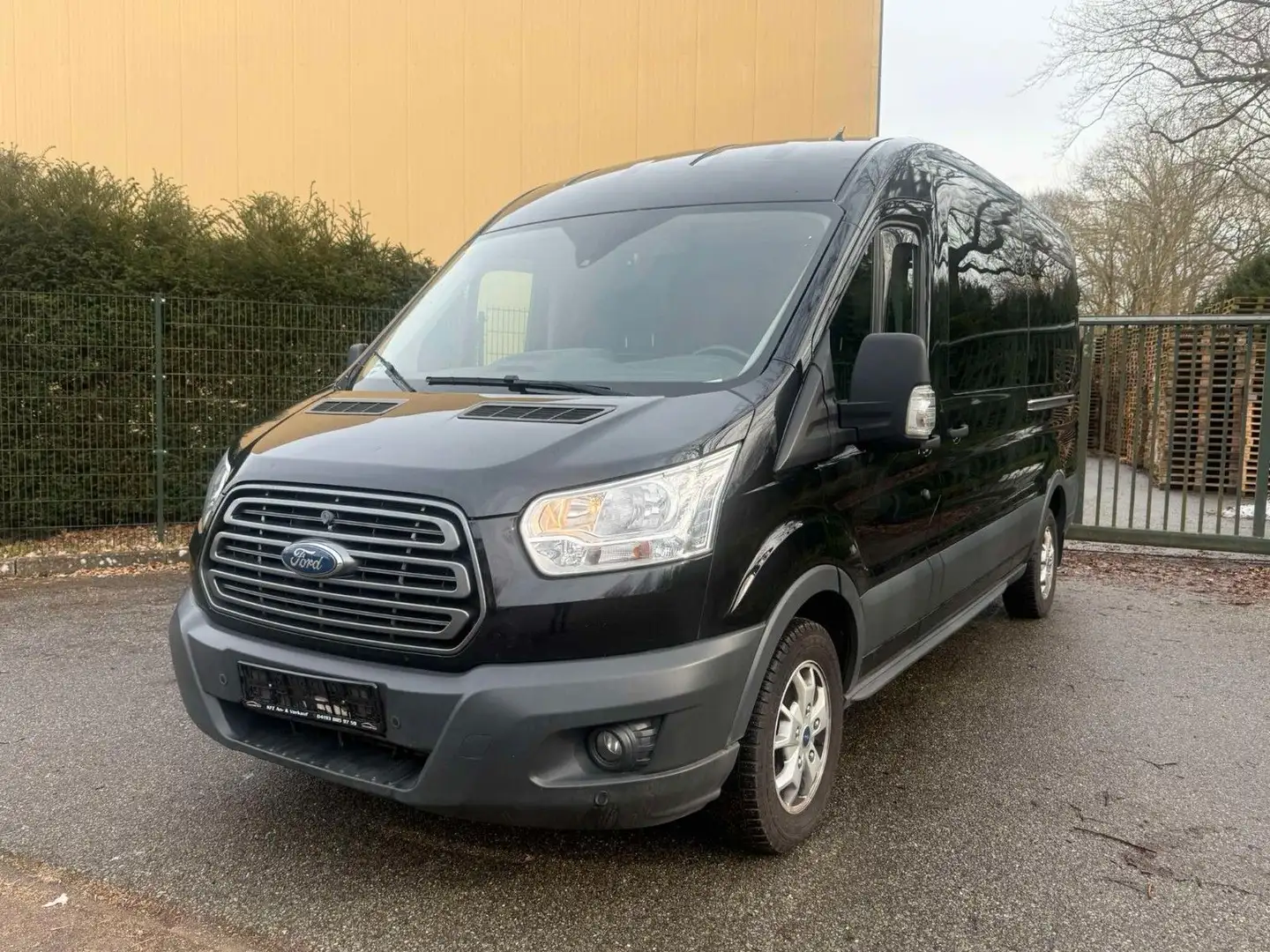 Ford Transit Kombi 310 L3 Trend Černá - 1