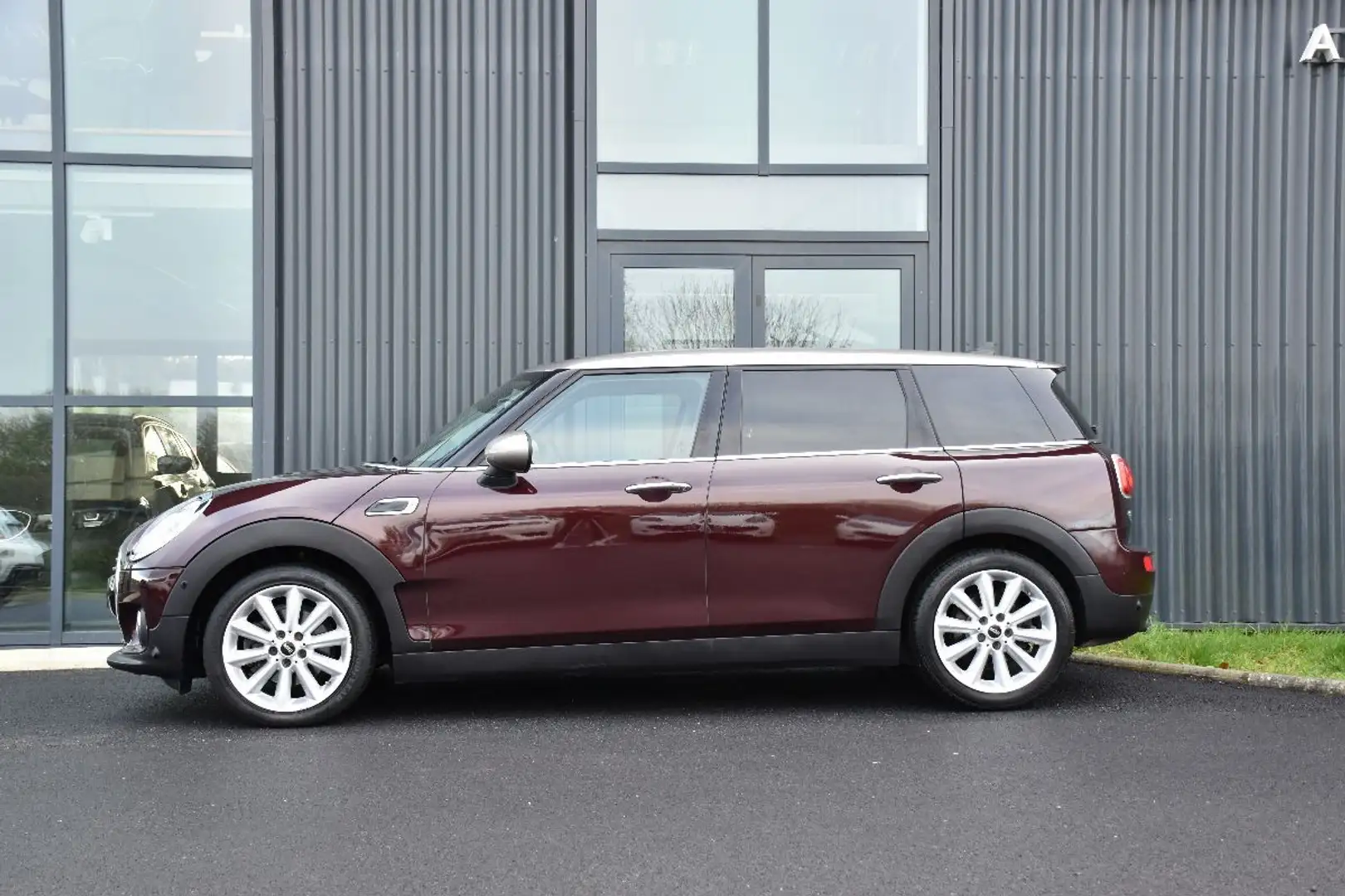 MINI Cooper Clubman COOPER 136 FINITION RED HOT CHILI BVA Gold - 2