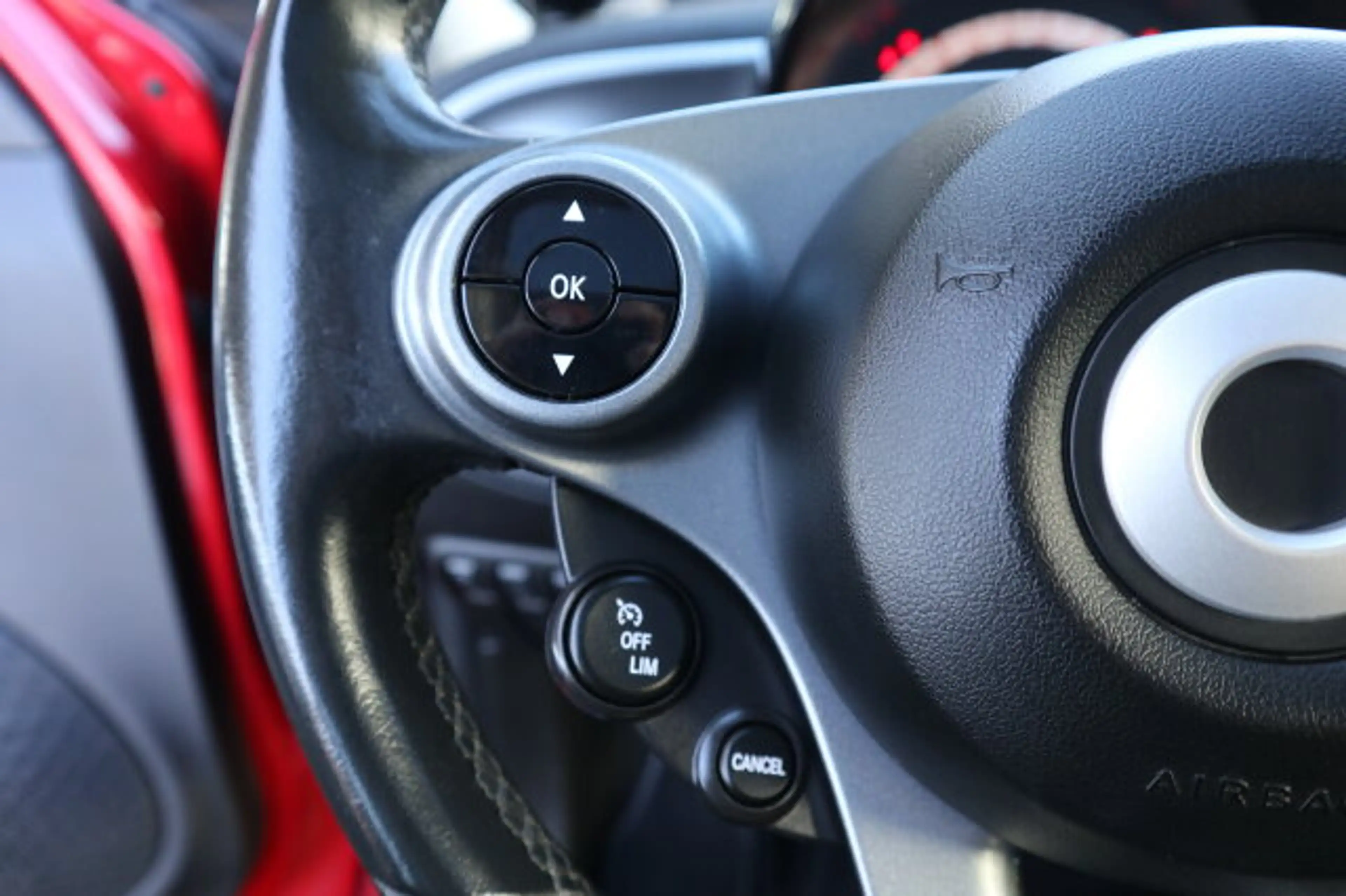 smart forFour forfour passion (66kW) Pano.-Dach/Klima/Sitzhzg. — photo 13