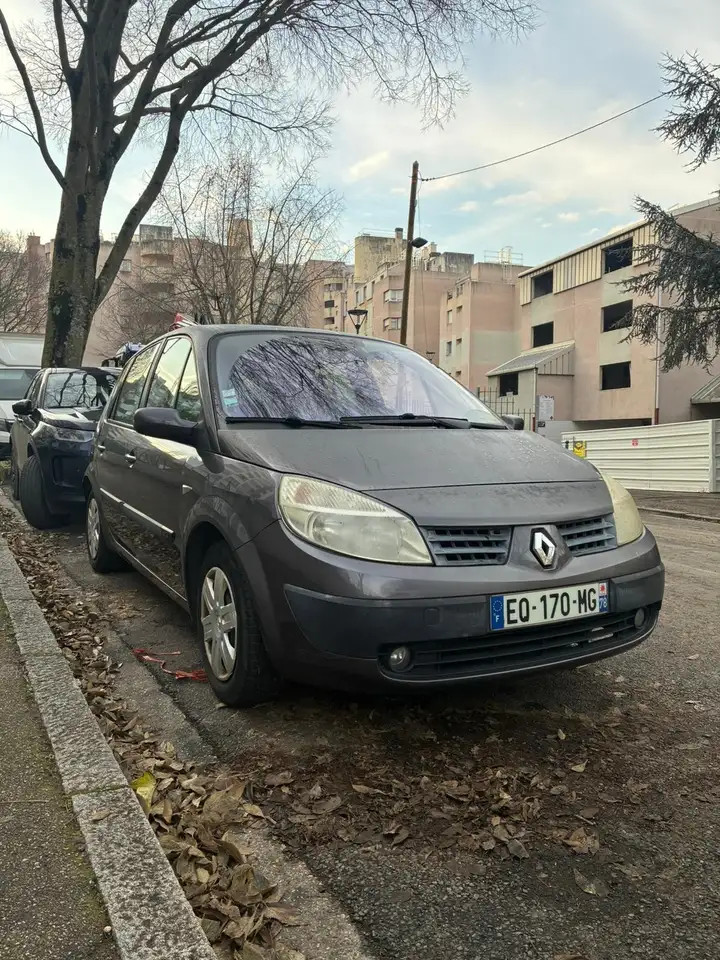 Renault Scenic 1.5 dCi 100 Pack Authentique