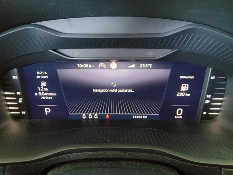 Skoda Karoq Style 1.5 TSI DSG *ACC*KAM*LED*NAVI*LANE* — photo 7