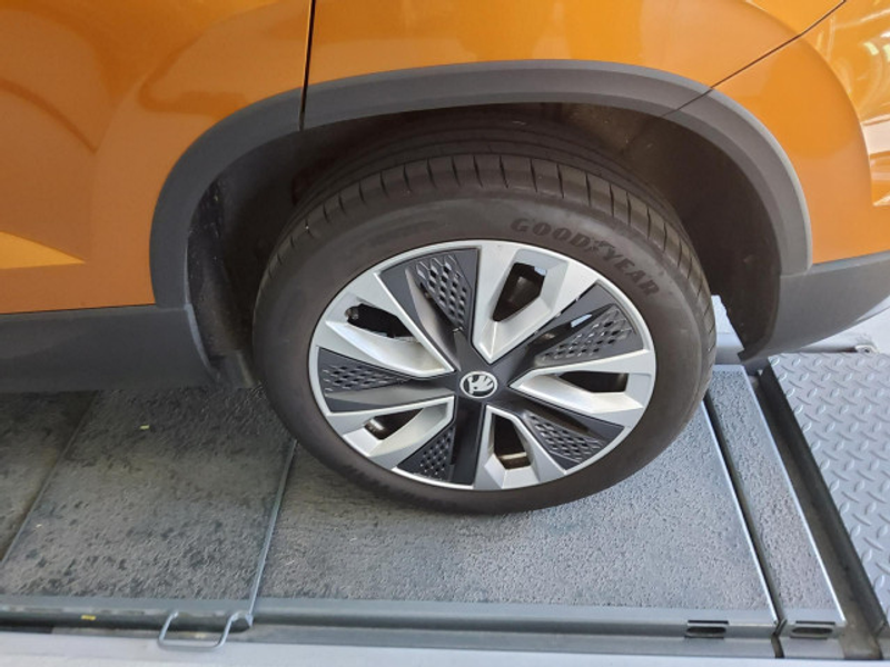 Skoda Karoq Style 1.5 TSI DSG *ACC*KAM*LED*NAVI*LANE* — photo 8