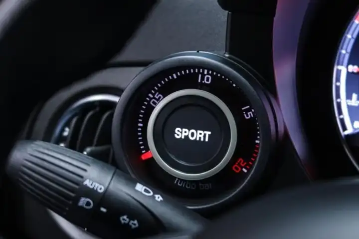 Abarth 500 595 Competizione 1.4 16v T-Jet E6D (2021) 2022, foto 34