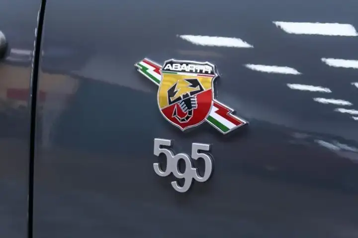 Abarth 500 595 Competizione 1.4 16v T-Jet E6D (2021) 2022, foto 31