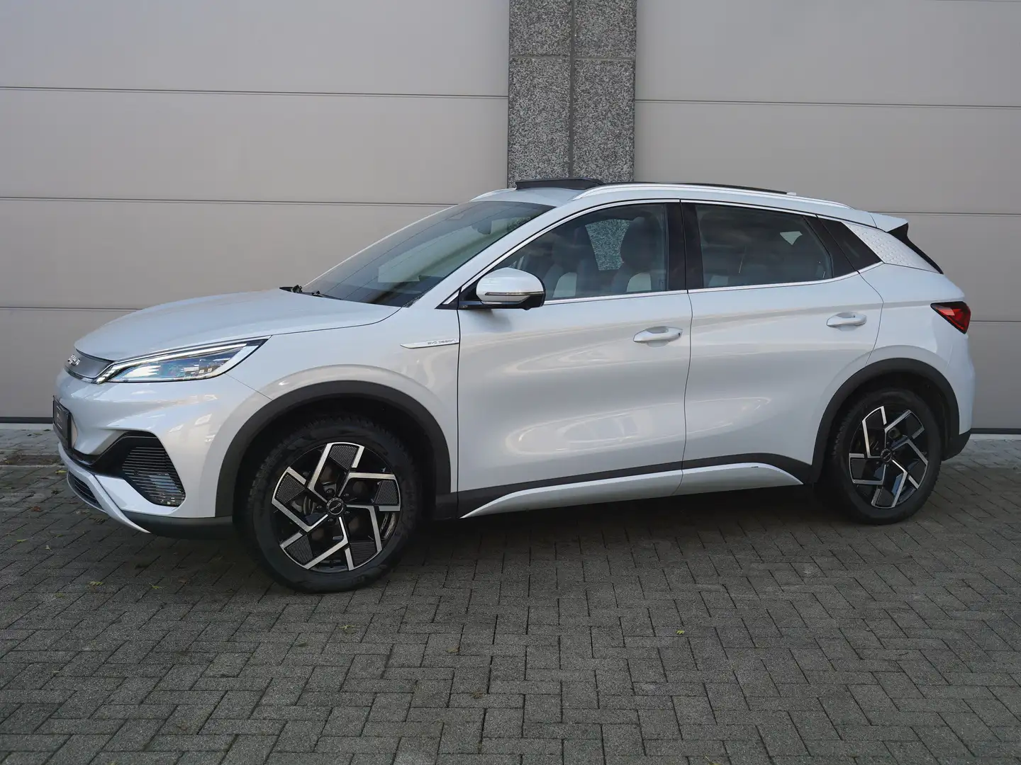 BYD Atto 3 *420KM /Design Edition FULL/360°/CARPLAY/ * Blanco - 2