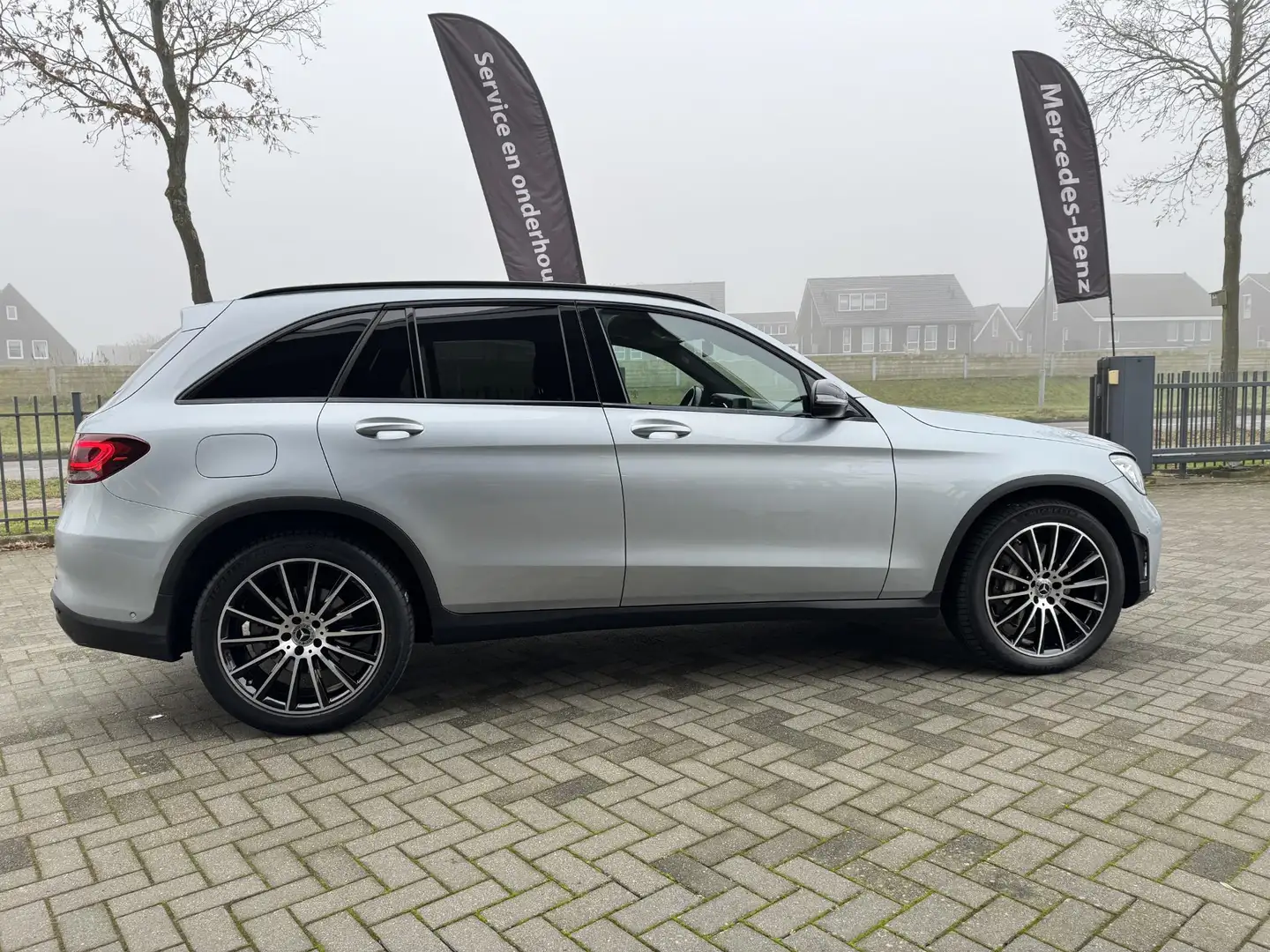 Mercedes-Benz GLC-klasse AMG Line GLC 200 AMG Line Gris - 2