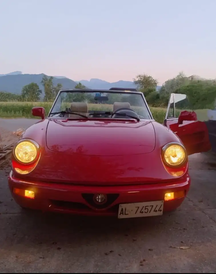 Alfa Romeo Spider 2.0 my90, foto 3
