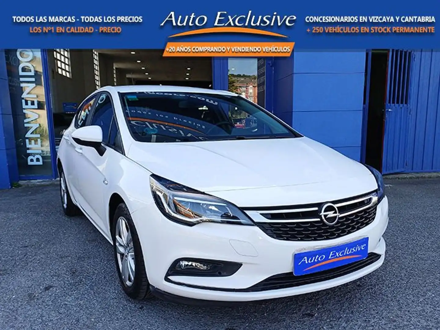Opel Astra 1.6CDTi S/S Selective 110 Blanco - 1