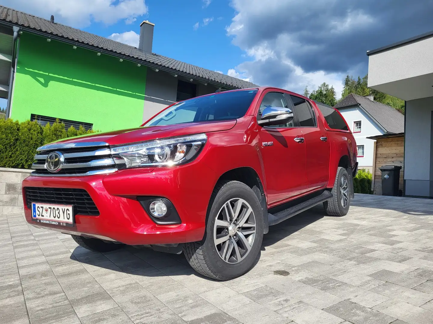 Toyota Hilux DK Lounge 4x4 2,4 D-4D Aut. - 2