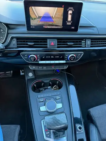 Audi A4 view 3