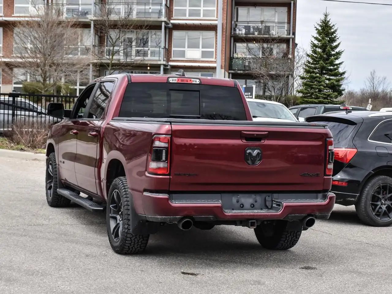 RAM 1500 снимка RAM 1500