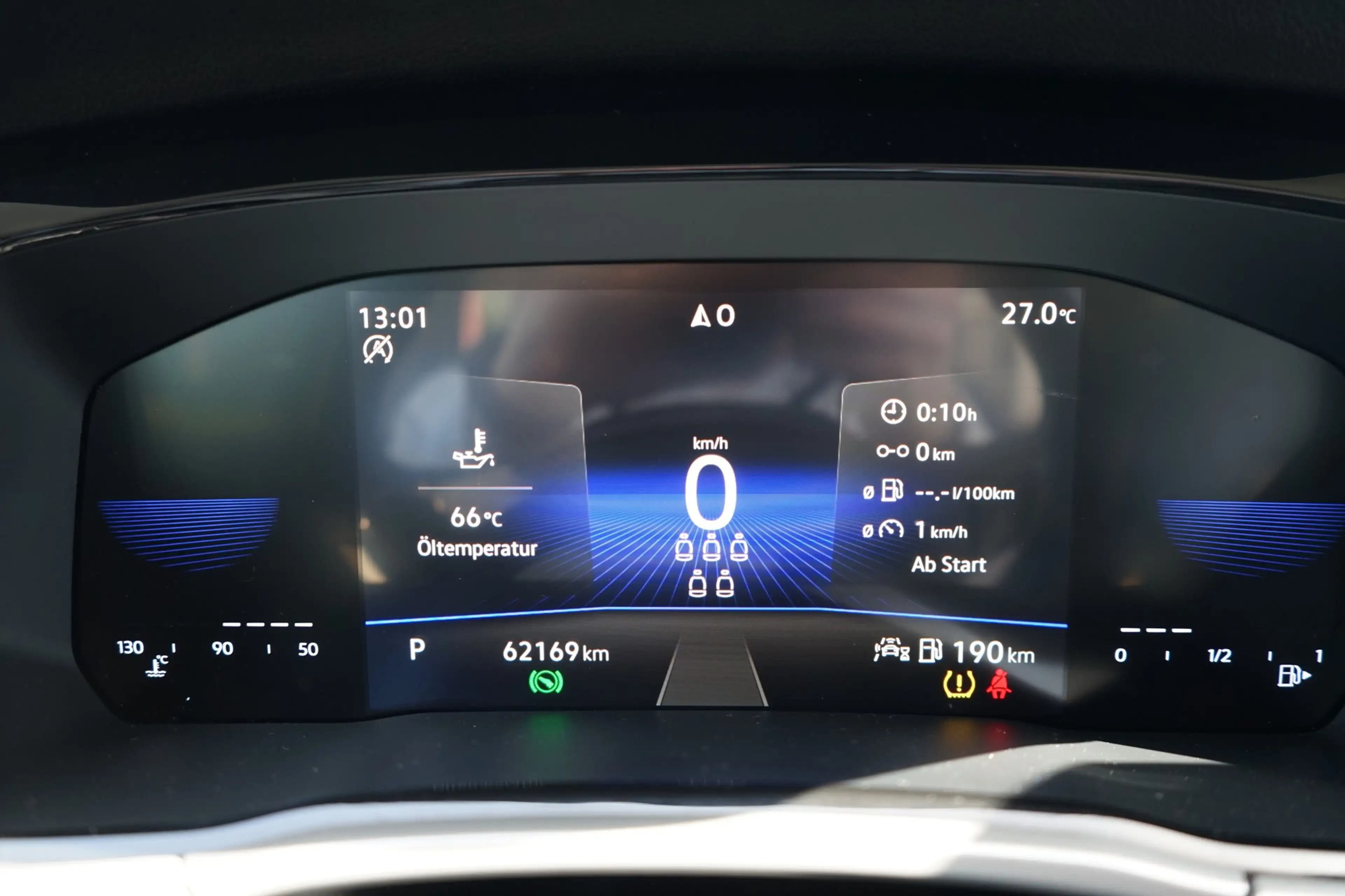 Volkswagen Touran 1.5 TSI DSG Family 7-Sitzer LED Navi AHK — photo 18