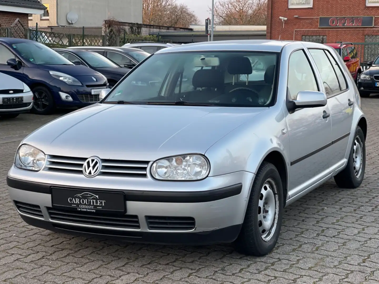 Volkswagen Golf IV Lim. Edition Silber - 1