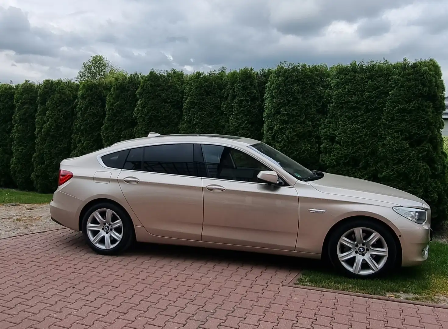 BMW 535 535i Gran Turismo Gold - 1