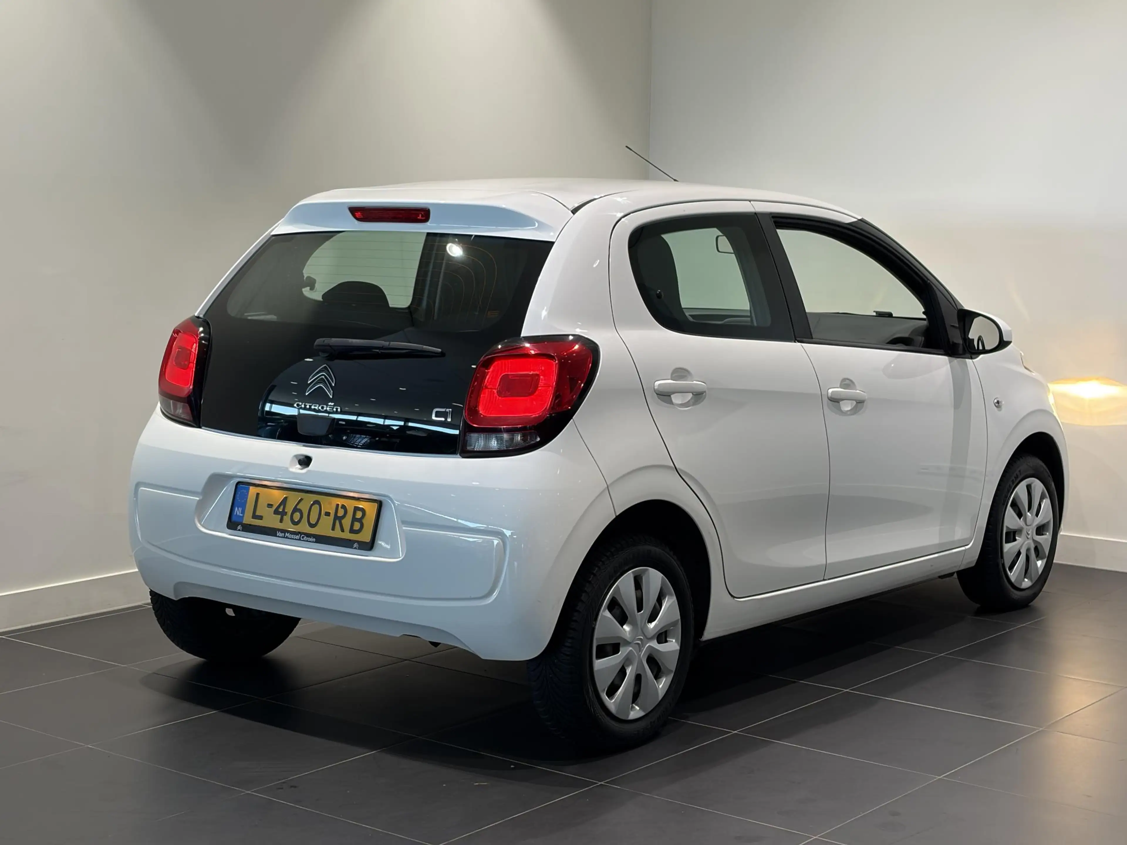 Citroen C1 1.0 VTi Feel — photo 4