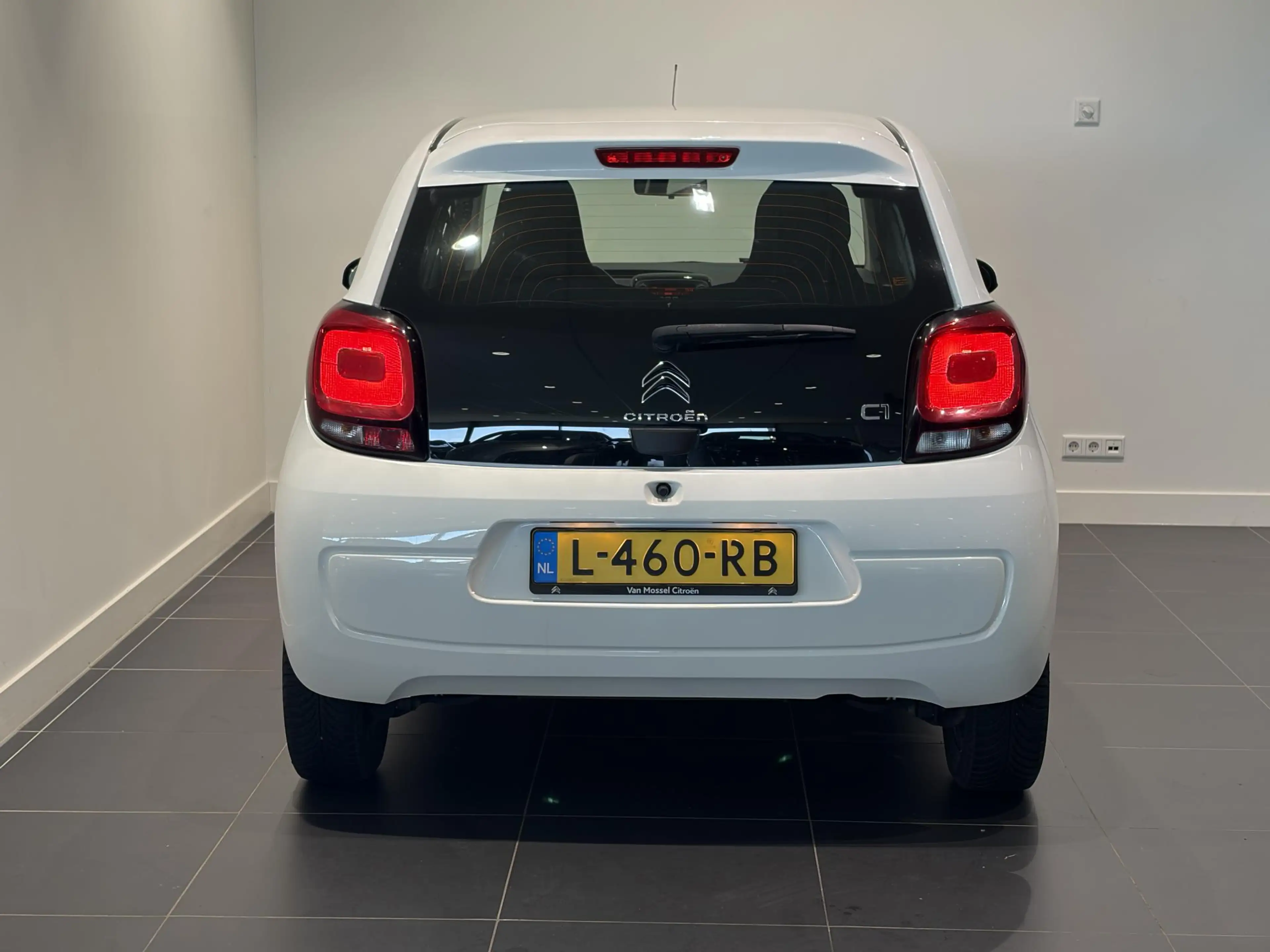 Citroen C1 1.0 VTi Feel — photo 5
