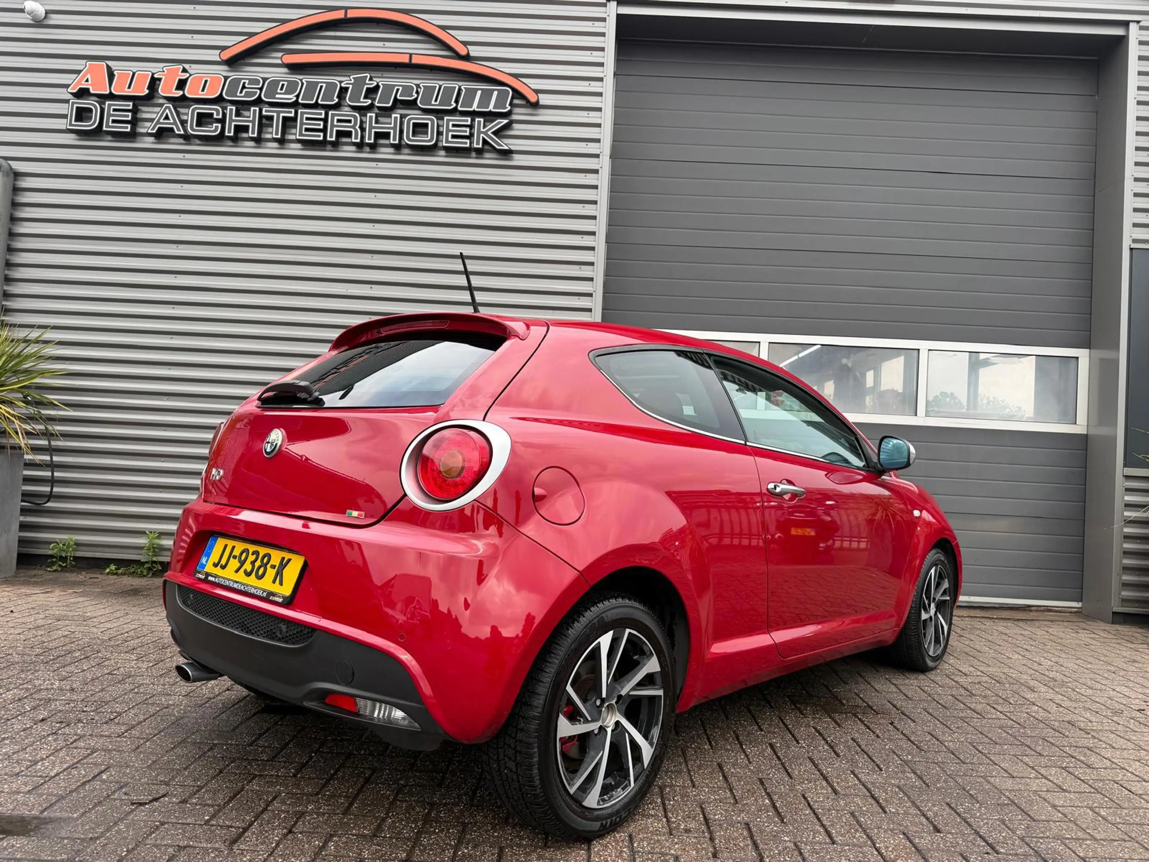 Alfa Romeo MiTo 0.9 TwinAir Exclusive Cruise Control / PDC / Panod — photo 2