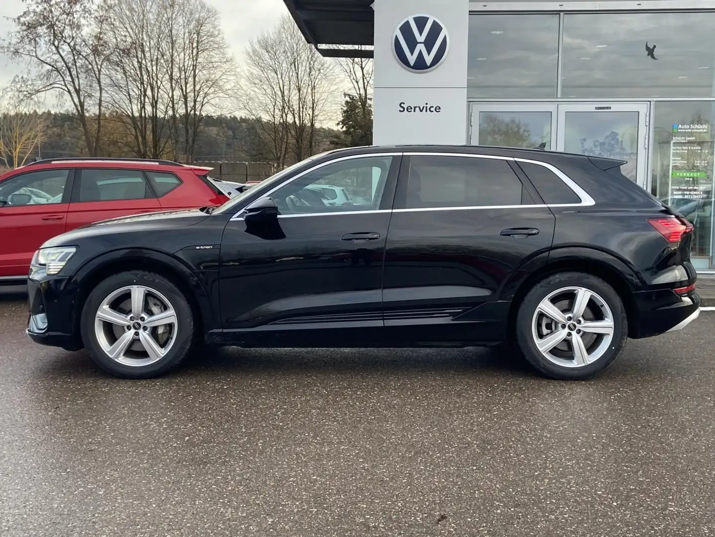 Audi e-tron 55 Quattro S-Line TEIL-LEDER+LUFTFEDERUNG Schwarz - 2