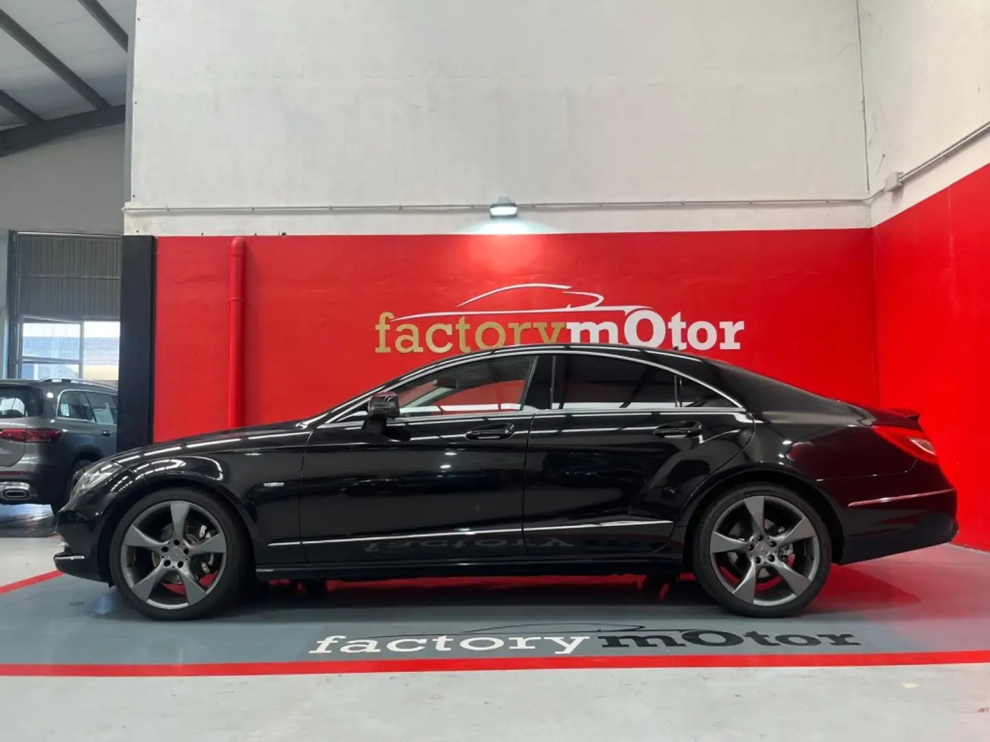 Mercedes-Benz CLS 350 350CDI BE (9.75) Aut. Negro - 1