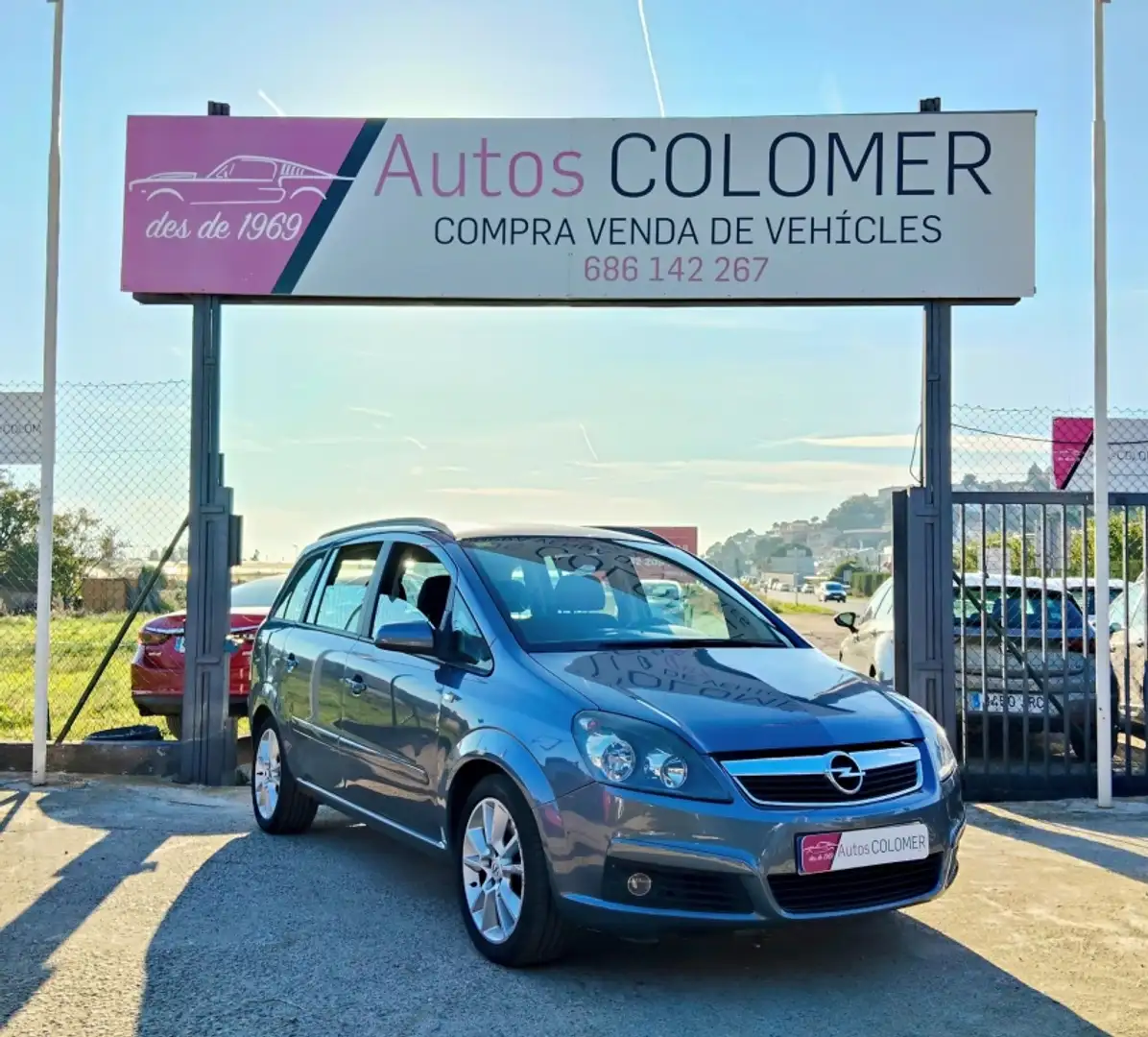 Opel Zafira 1.9CDTi Enjoy 120 Gris - 1